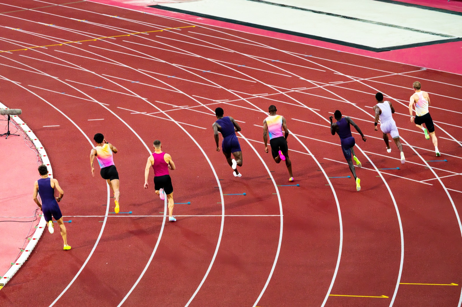 Running, Easy Run with Strides – 35 Minutes