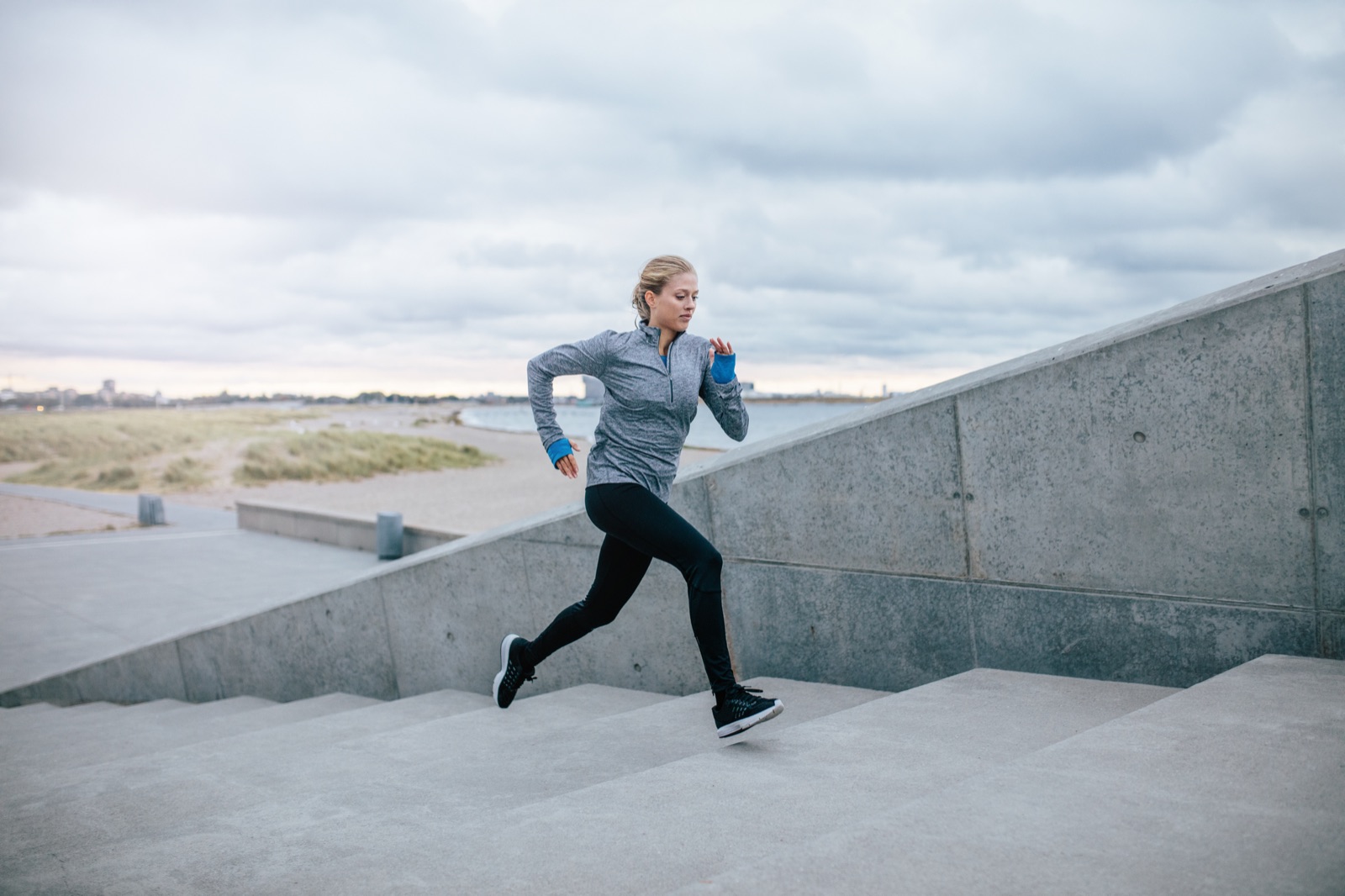 Running, Hill Repeats – 8 × 60 Seconds